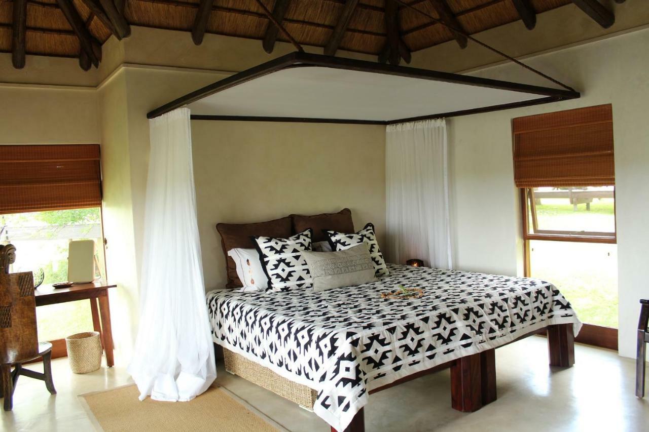 Makumu Private Game Lodge Réserve naturelle privée de Klaserie Extérieur photo